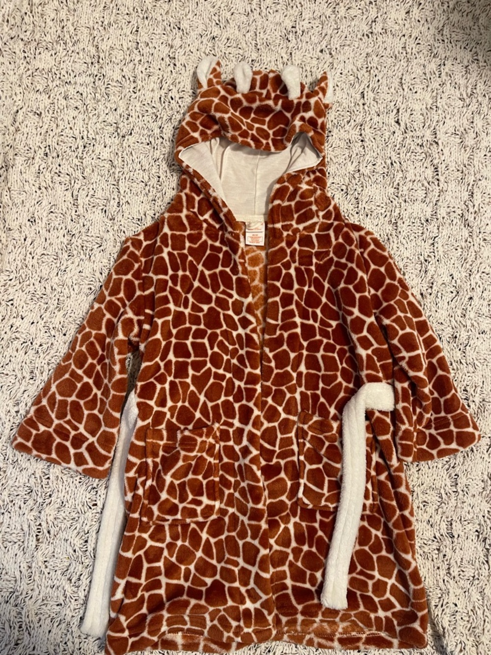 Cat & Jack Giraffe Print Hooded Plush Robe - Brown & Cream